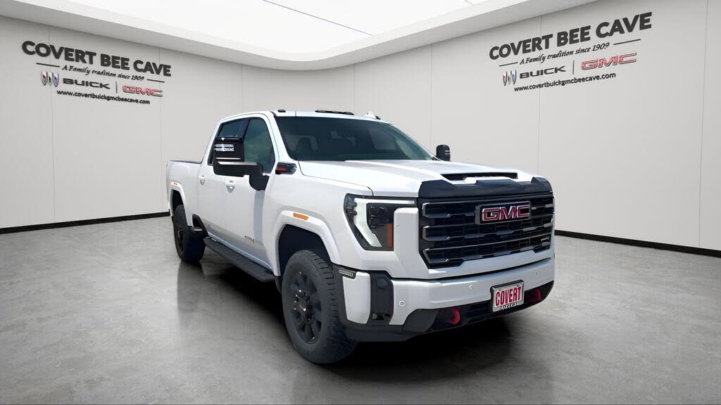 2025 GMC Sierra 2500HD AT4 Crew Cab 4WD