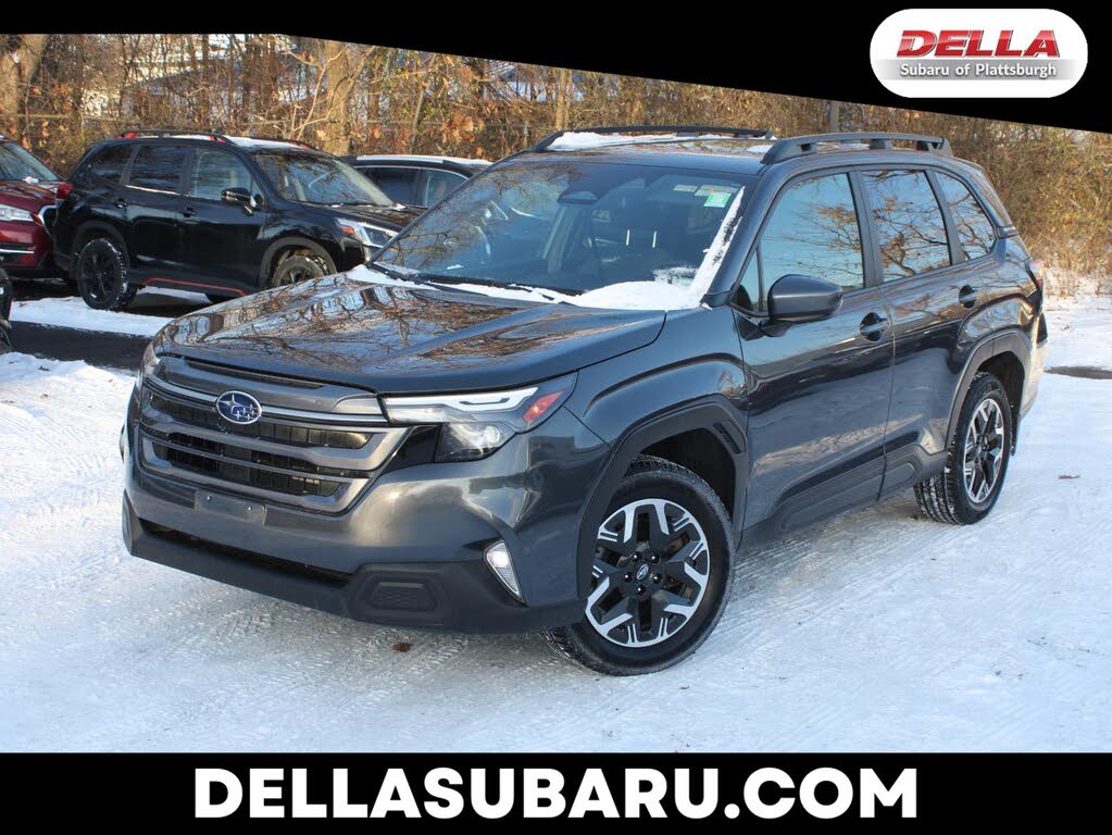 2025 Subaru Forester Premium Crossover AWD