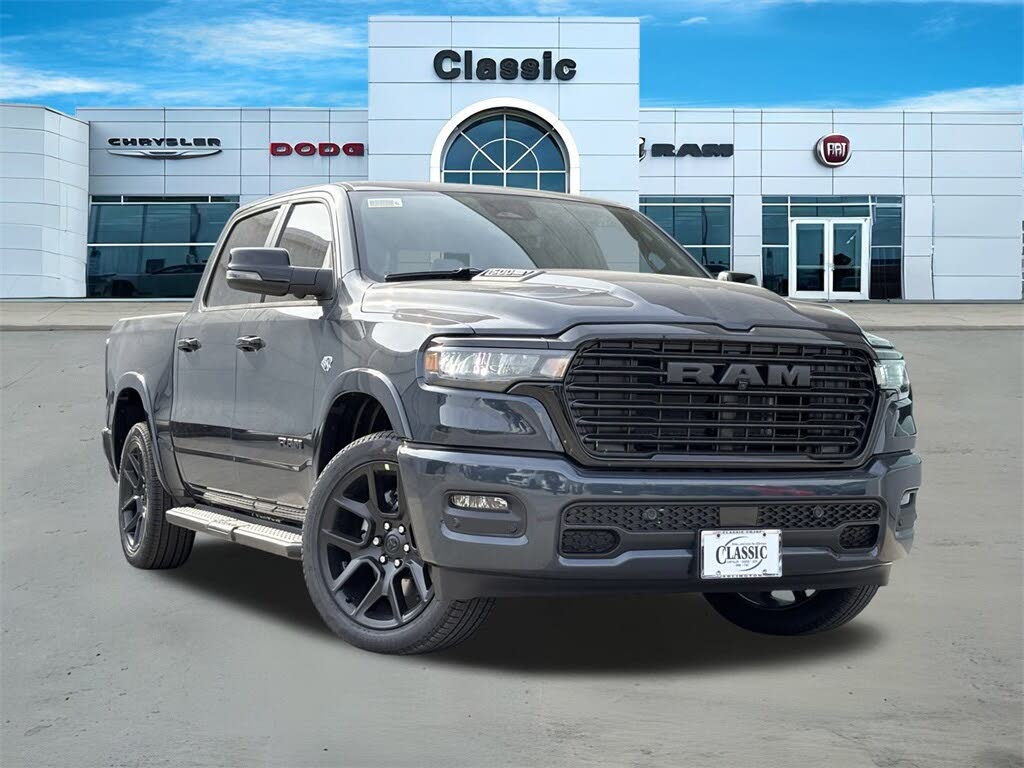 2026 RAM 1500 Laramie Crew Cab 4WD