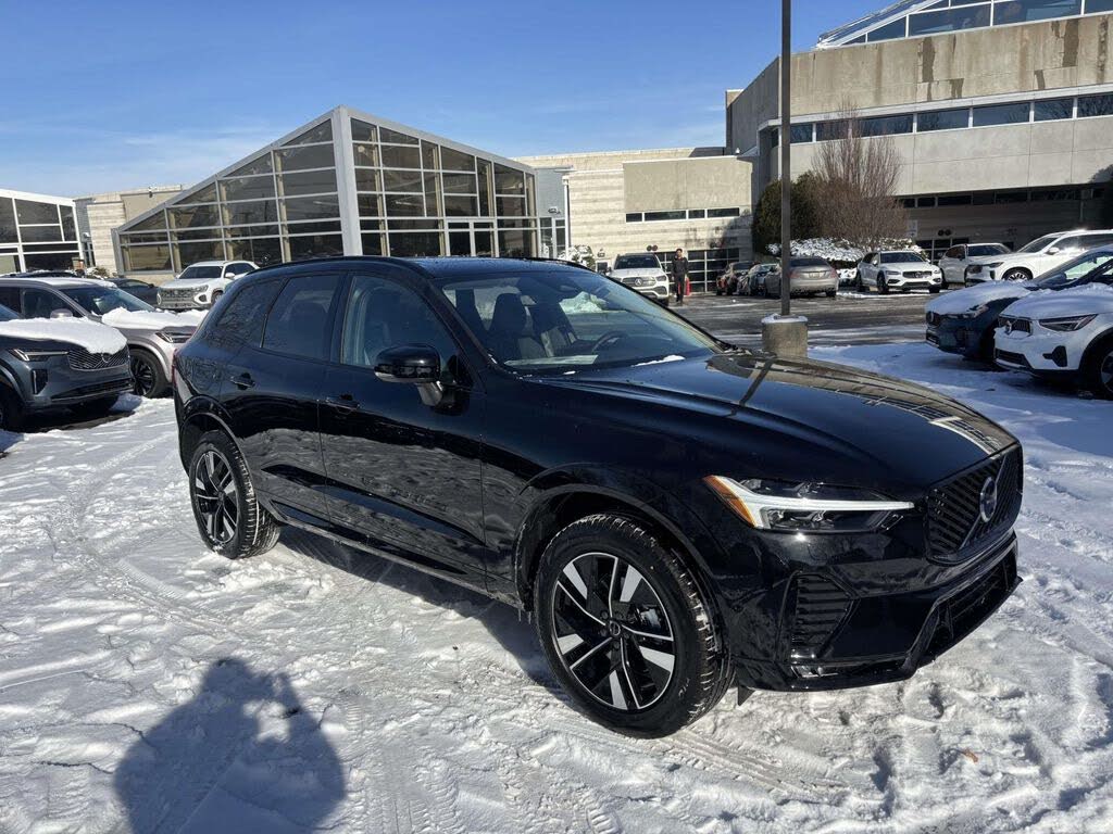 2026 Volvo XC60 B5 Plus AWD