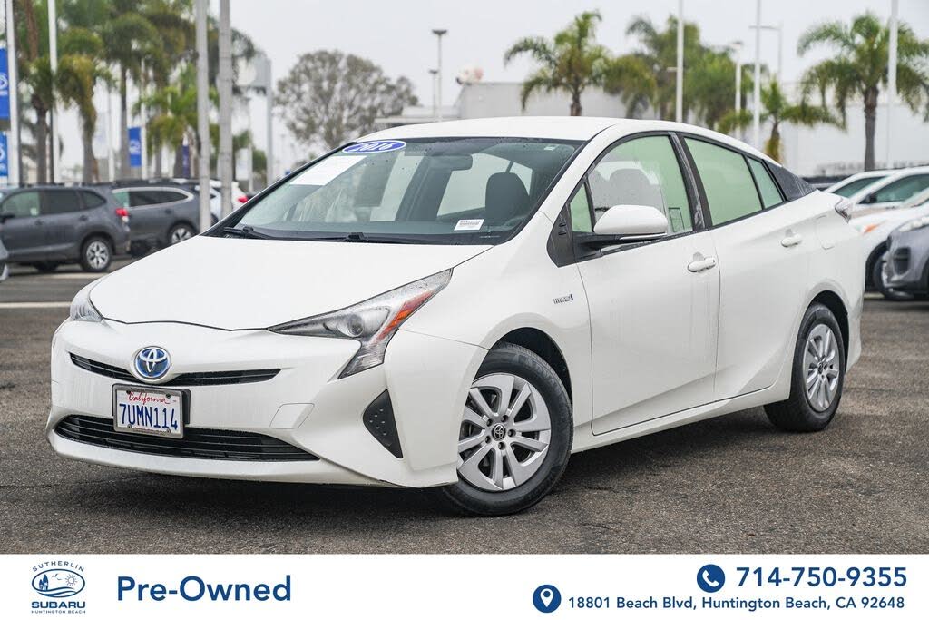 2016 Toyota Prius Two FWD