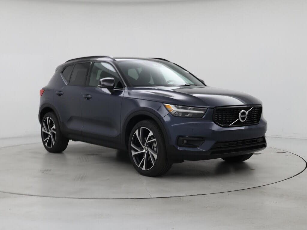 2022 Volvo XC40 T4 R-Design FWD