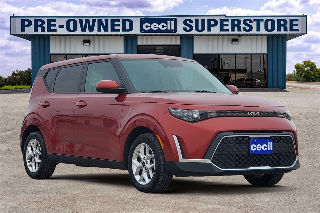 2023 Kia Soul LX FWD