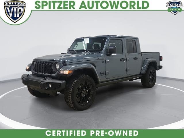 2024 Jeep Gladiator NightHawk Crew Cab 4WD