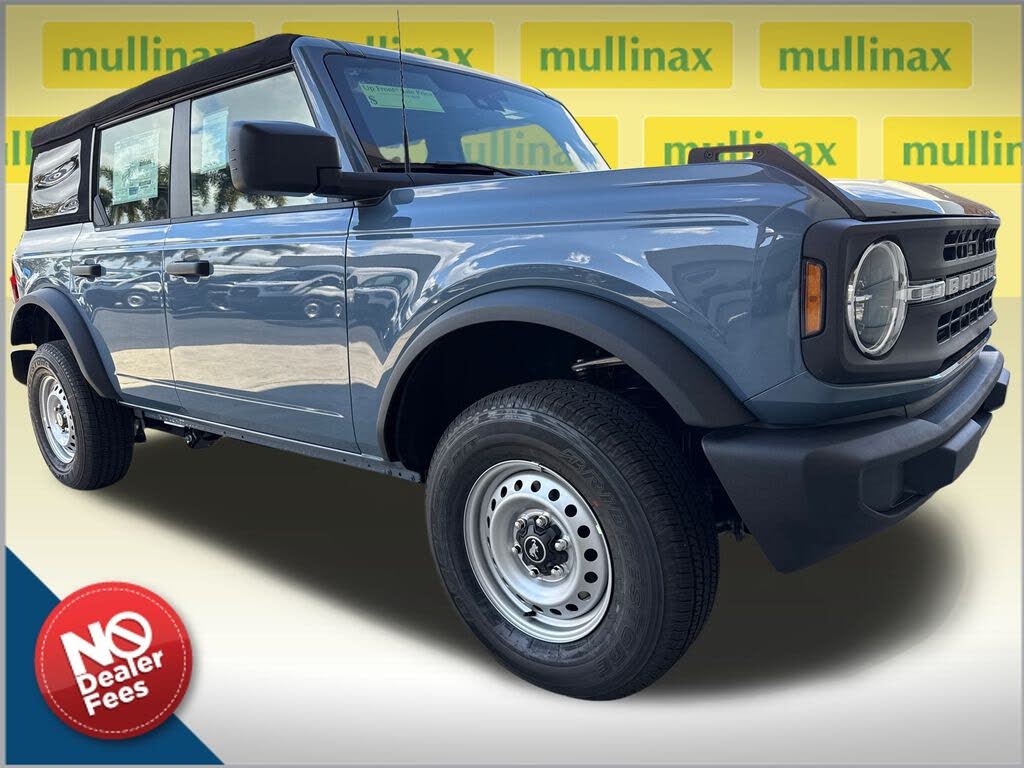 2025 Ford Bronco 4-Door 4WD