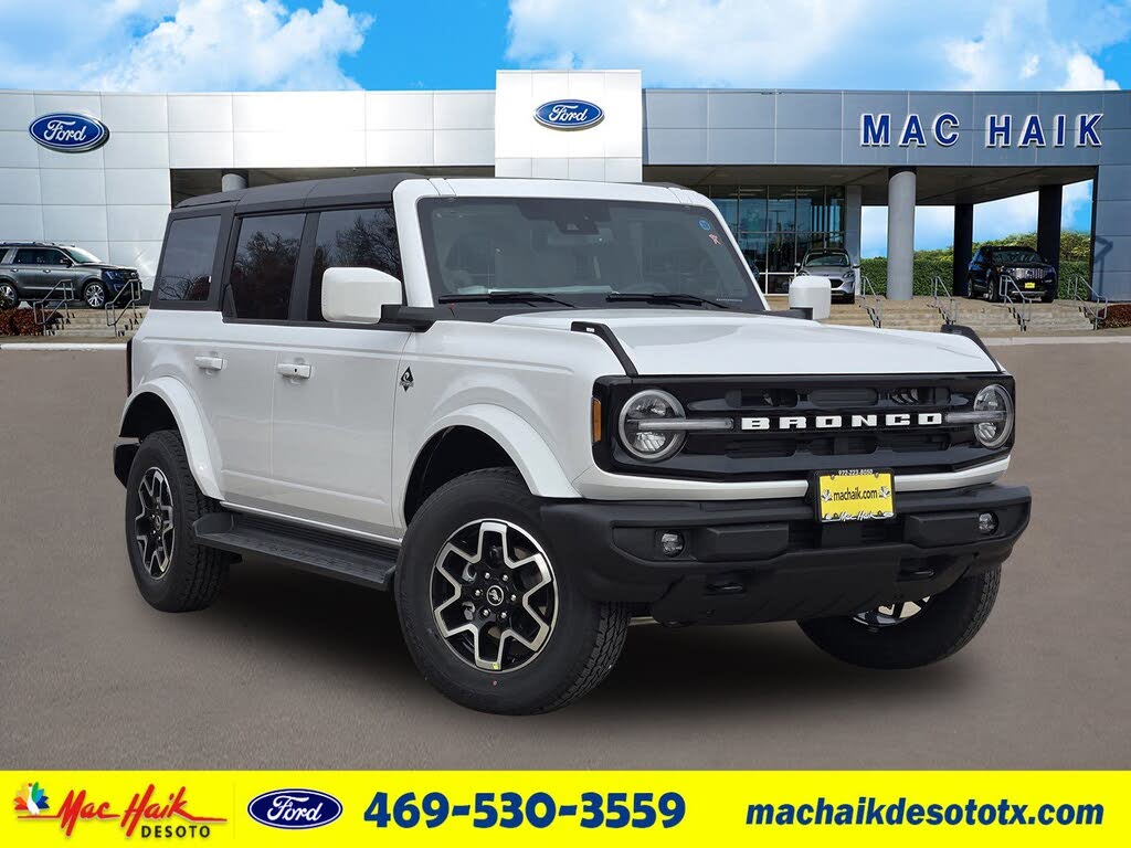 2025 Ford Bronco Outer Banks 4-Door 4WD