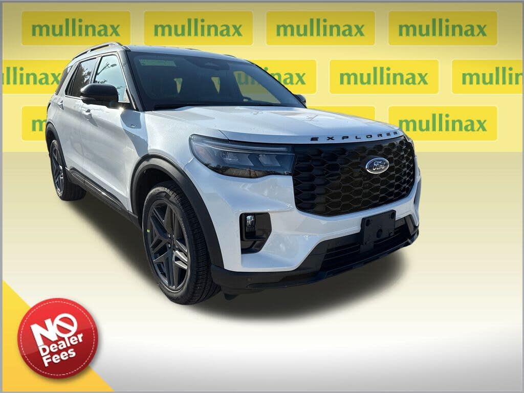 2025 Ford Explorer ST-Line RWD