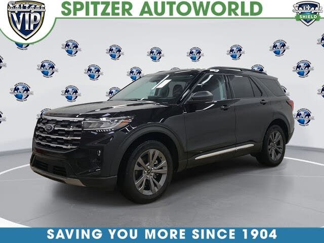 2025 Ford Explorer Active AWD