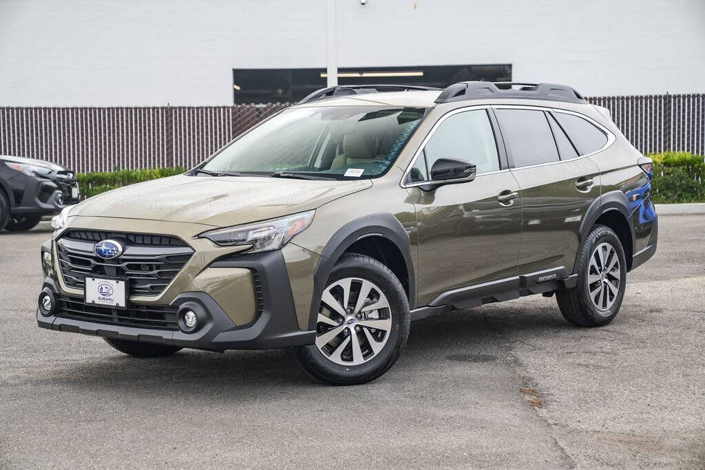2025 Subaru Outback Premium AWD