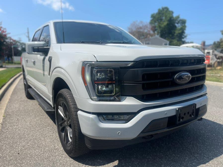 2023 Ford F-150 Lariat SuperCrew 4WD