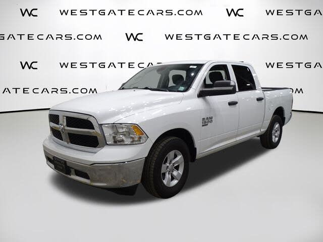 2023 RAM 1500 Classic SLT Crew Cab RWD