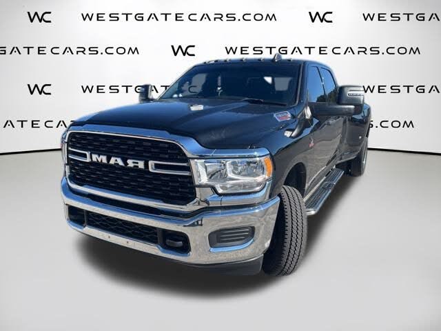 2023 RAM 3500 Tradesman Crew Cab LB DRW 4WD
