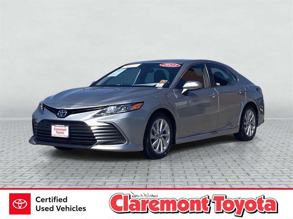 2023 Toyota Camry LE FWD