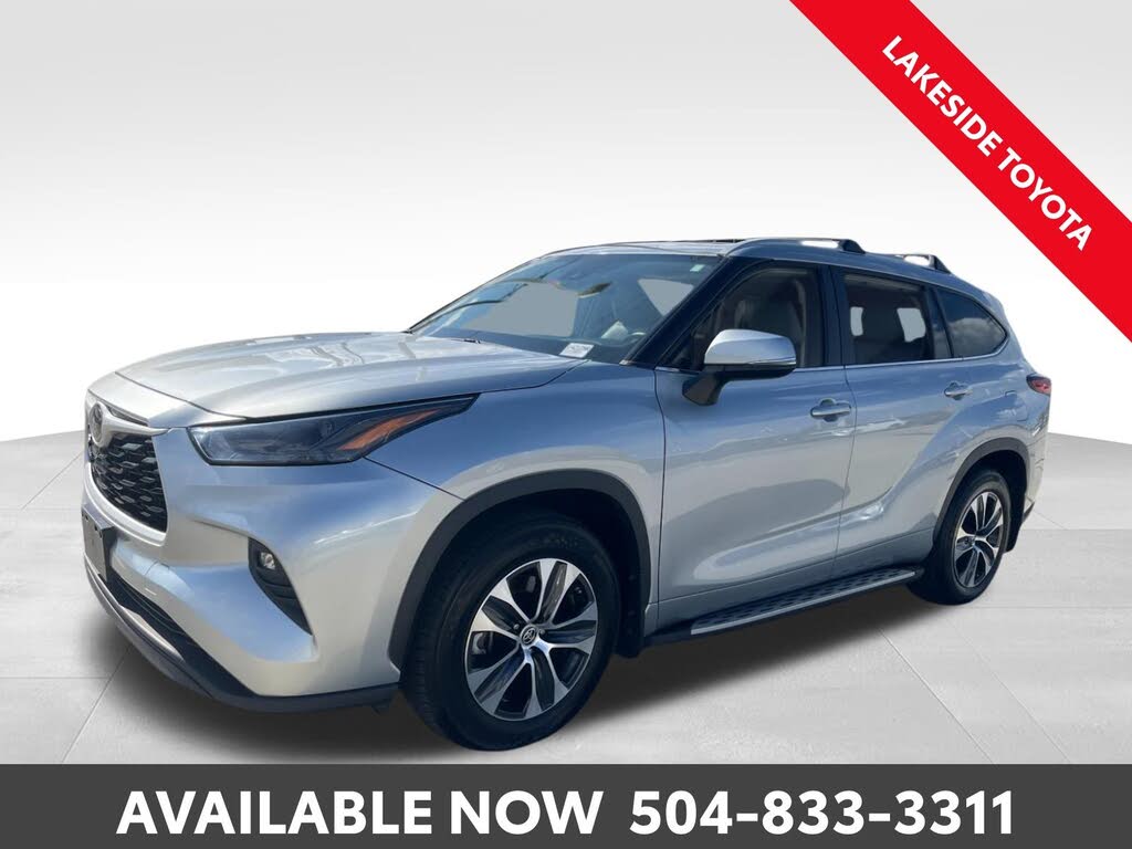 2023 Toyota Highlander XLE FWD