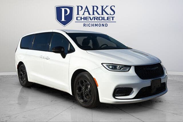 2024 Chrysler Pacifica Hybrid Select FWD