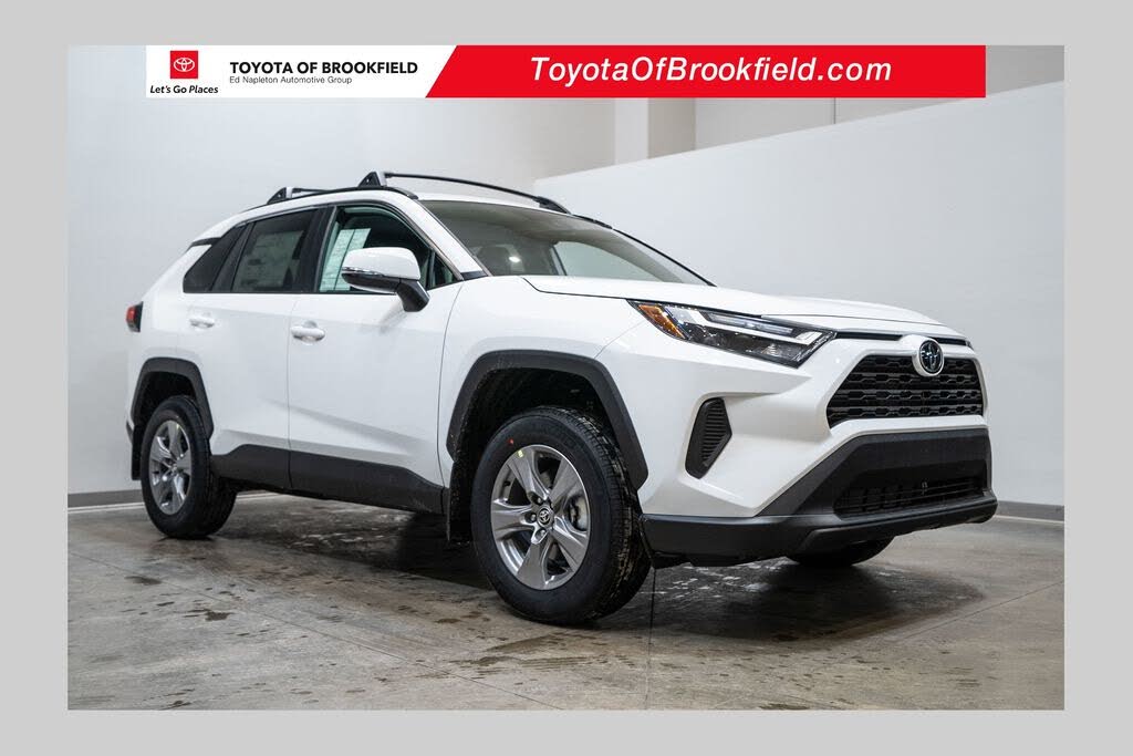 2025 Toyota RAV4 XLE AWD