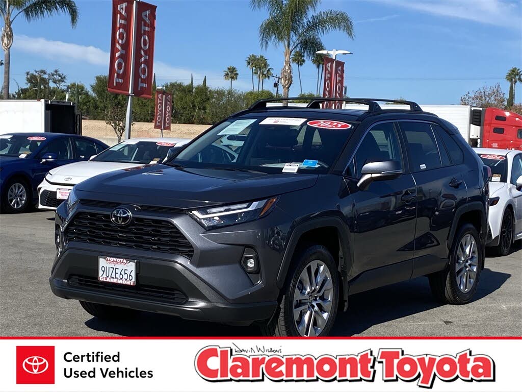 2025 Toyota RAV4 XLE Premium FWD