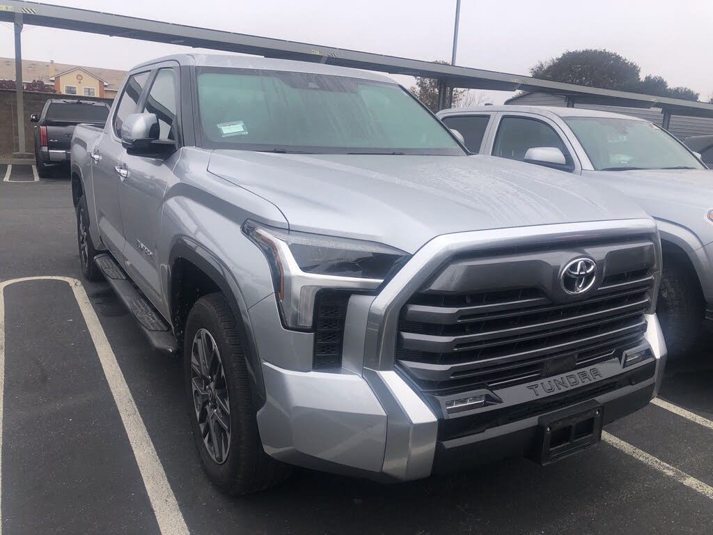 2025 Toyota Tundra Limited CrewMax Cab 4WD