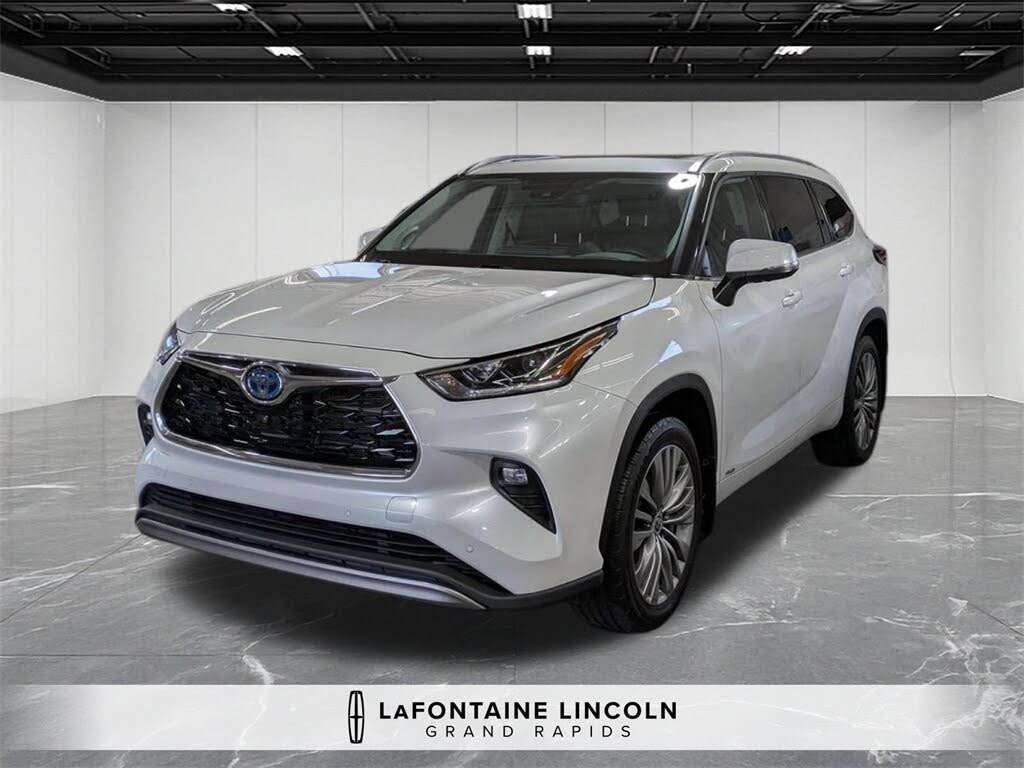 2022 Toyota Highlander Hybrid Platinum AWD
