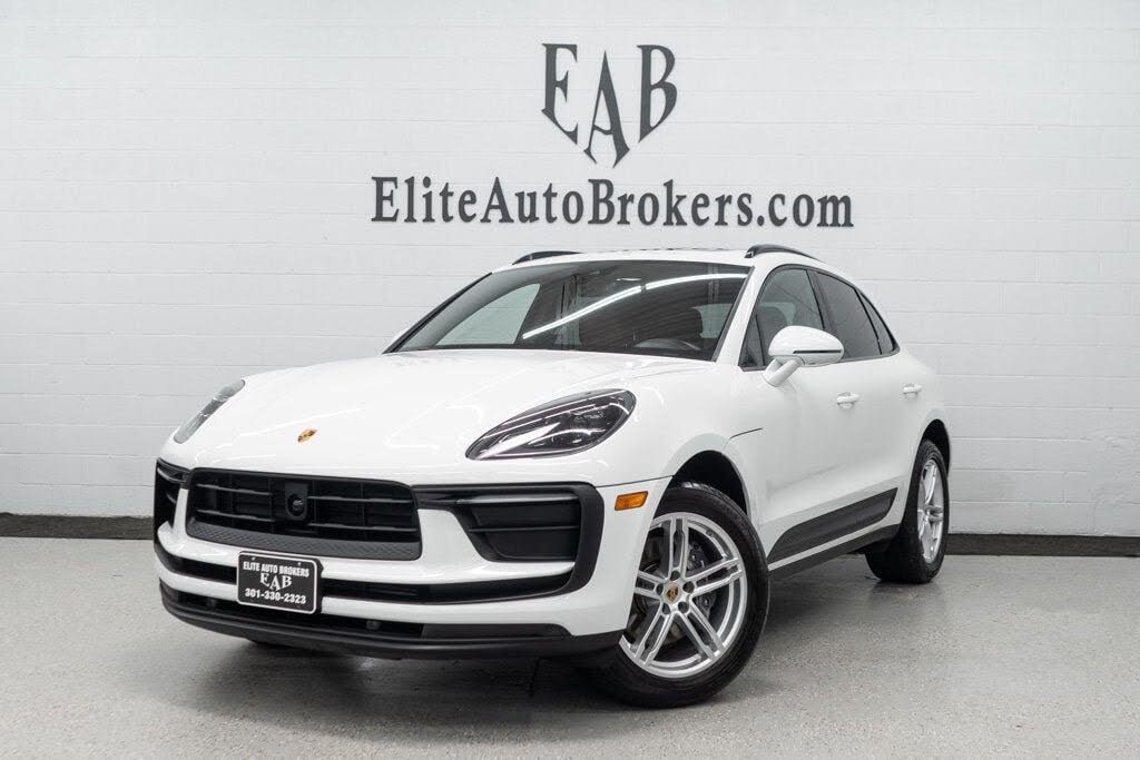 2023 Porsche Macan AWD