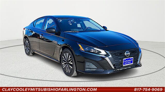 2024 Nissan Altima 2.5 SV FWD