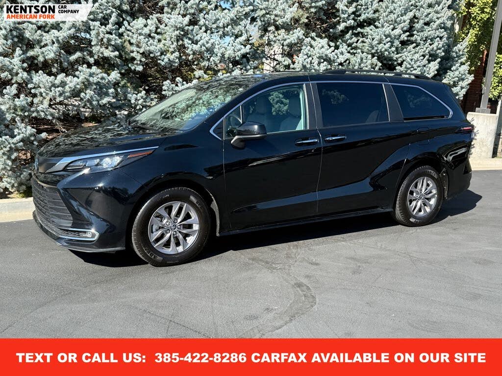 2024 Toyota Sienna XLE 7-Passenger FWD