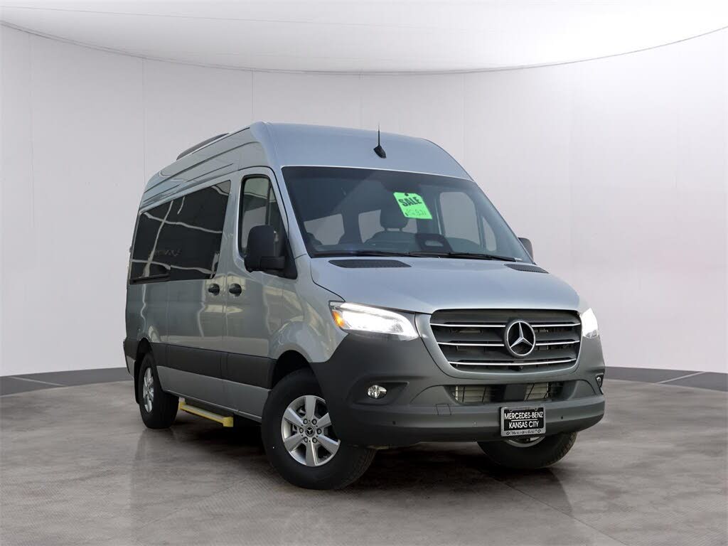 2025 Mercedes-Benz Sprinter 2500 144 Passenger Van RWD