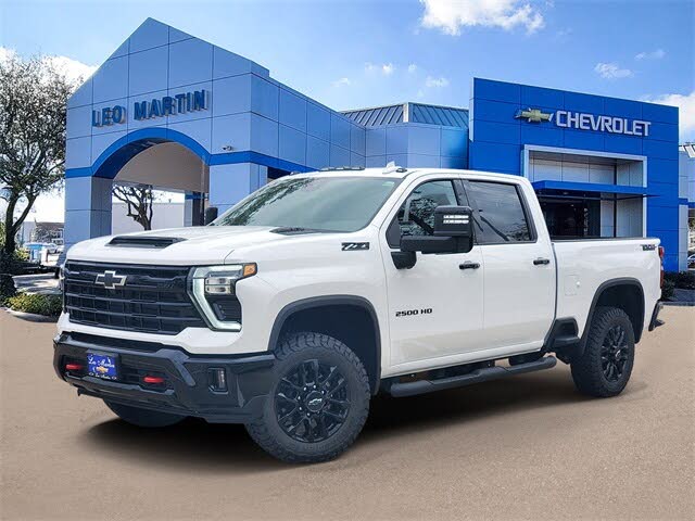 2026 Chevrolet Silverado 2500HD LTZ Crew Cab 4WD