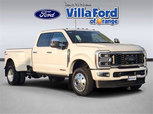 2026 Ford F-450 Super Duty Platinum Crew Cab LB DRW 4WD