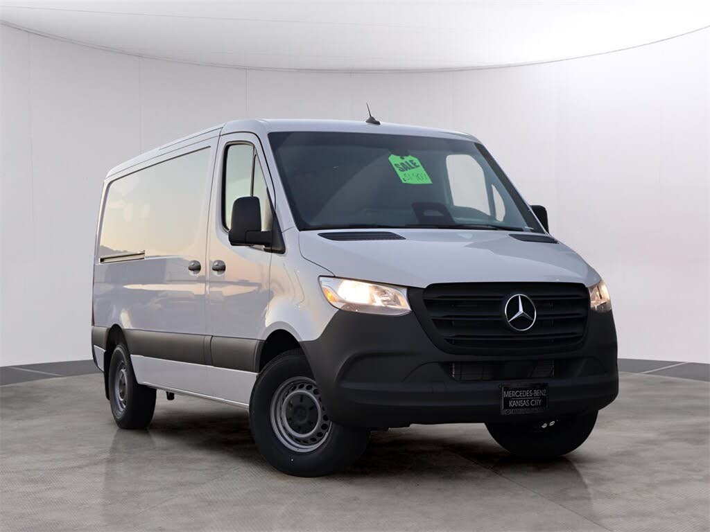 2026 Mercedes-Benz Sprinter Cargo 2500 144 RWD