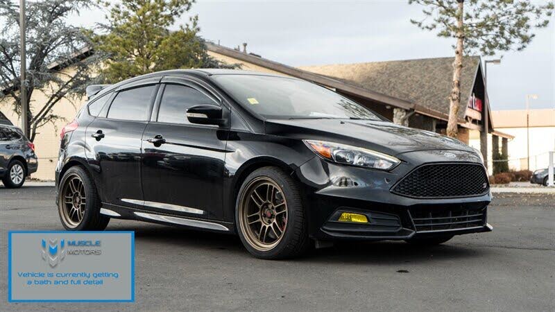 2018 Ford Focus ST