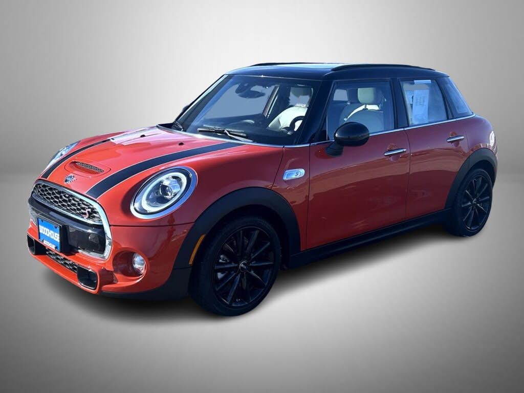 2019 MINI Cooper S 4-Door Hatchback FWD