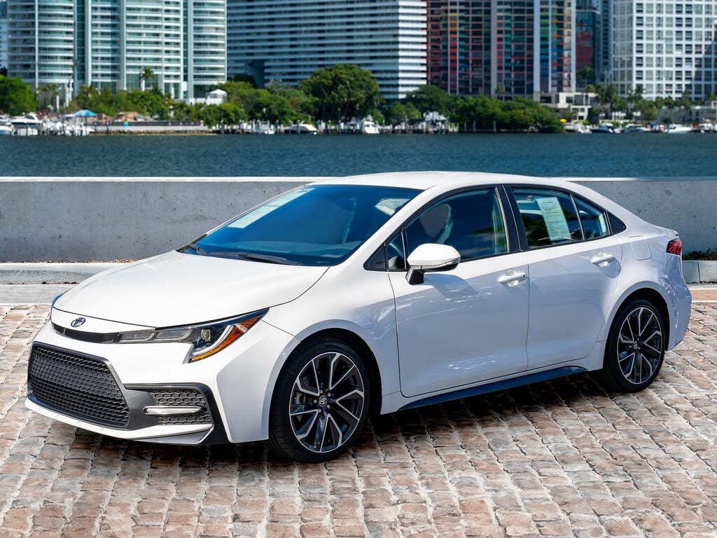 2022 Toyota Corolla SE FWD