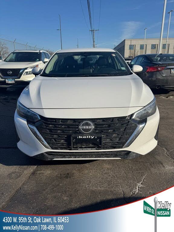 2025 Nissan Sentra SV FWD