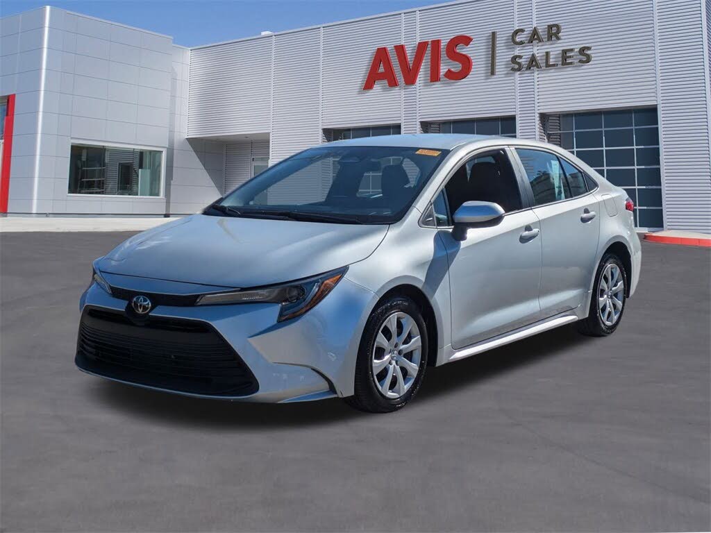 2025 Toyota Corolla LE FWD