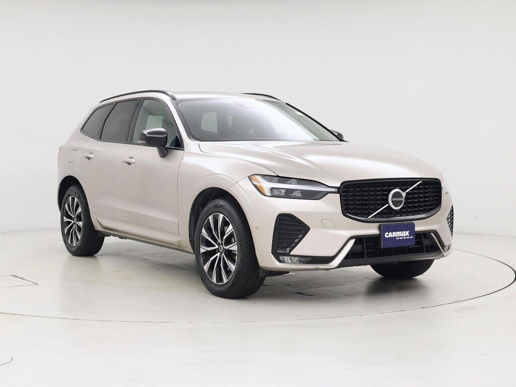 2025 Volvo XC60 B5 Plus Dark Theme AWD