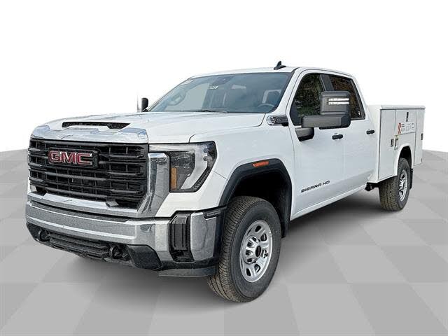 2026 GMC Sierra 3500HD Chassis Pro Crew Cab RWD