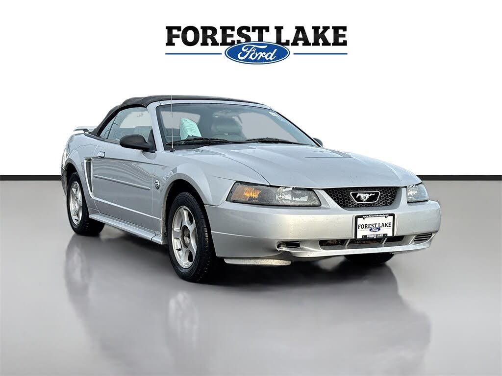 2004 Ford Mustang Deluxe Convertible RWD
