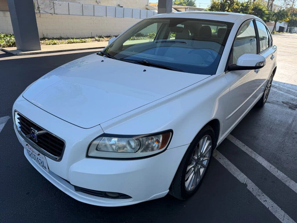 2010 Volvo S40 2.4i
