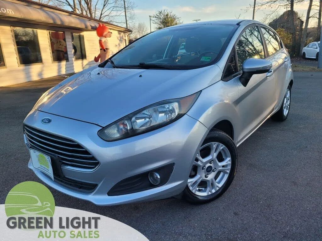 2016 Ford Fiesta SE Hatchback