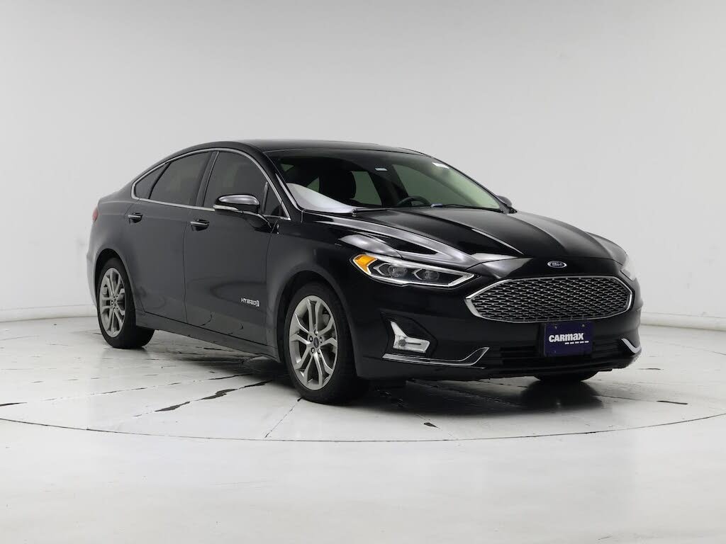 2019 Ford Fusion Hybrid Titanium FWD