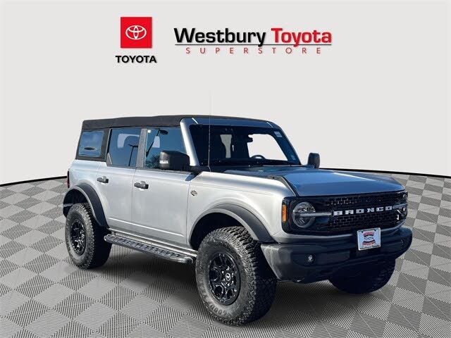 2022 Ford Bronco Wildtrak Advanced 4-Door 4WD