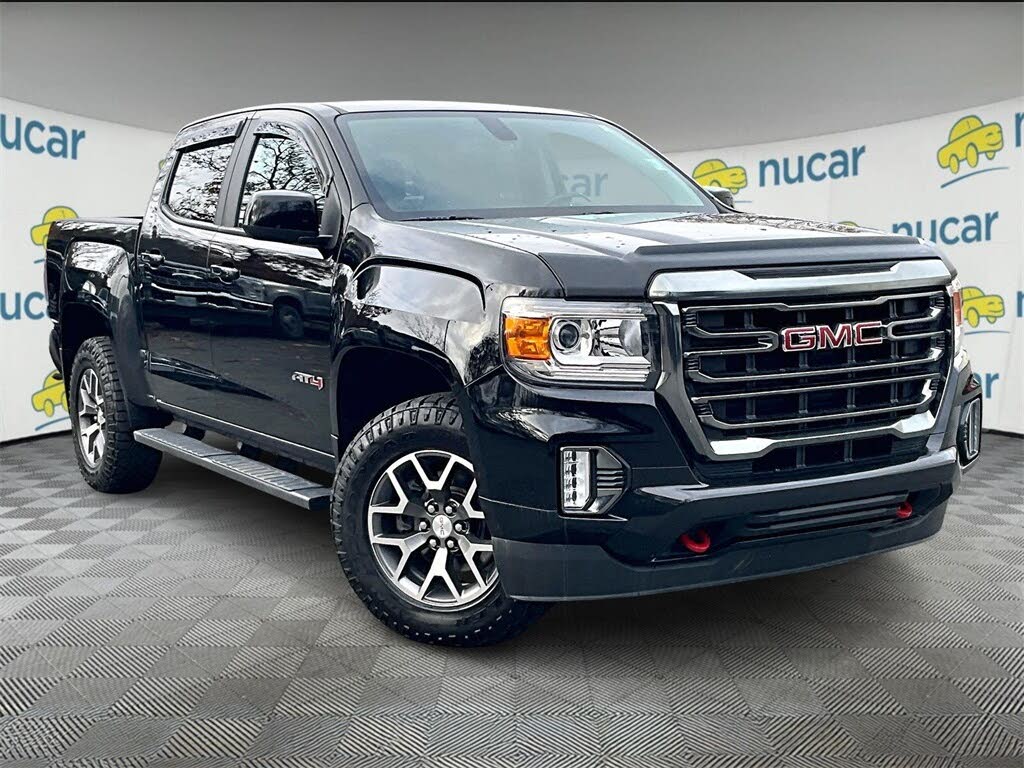 2022 GMC Canyon AT4 Crew Cab 4WD with Leather