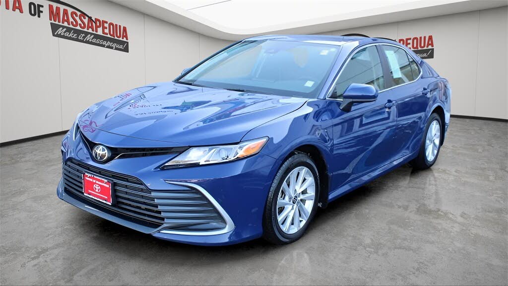 2023 Toyota Camry LE AWD