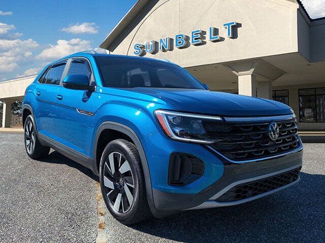 2024 Volkswagen Atlas Cross Sport SE FWD with Technology