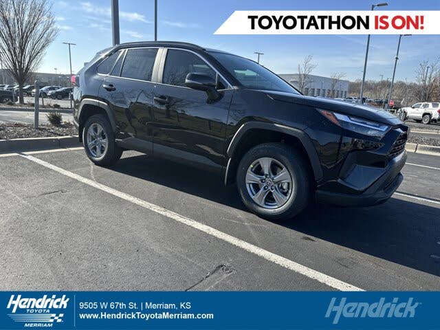 2025 Toyota RAV4 Hybrid XLE AWD