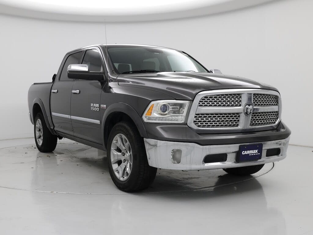 2015 RAM 1500 Laramie Crew Cab 4WD