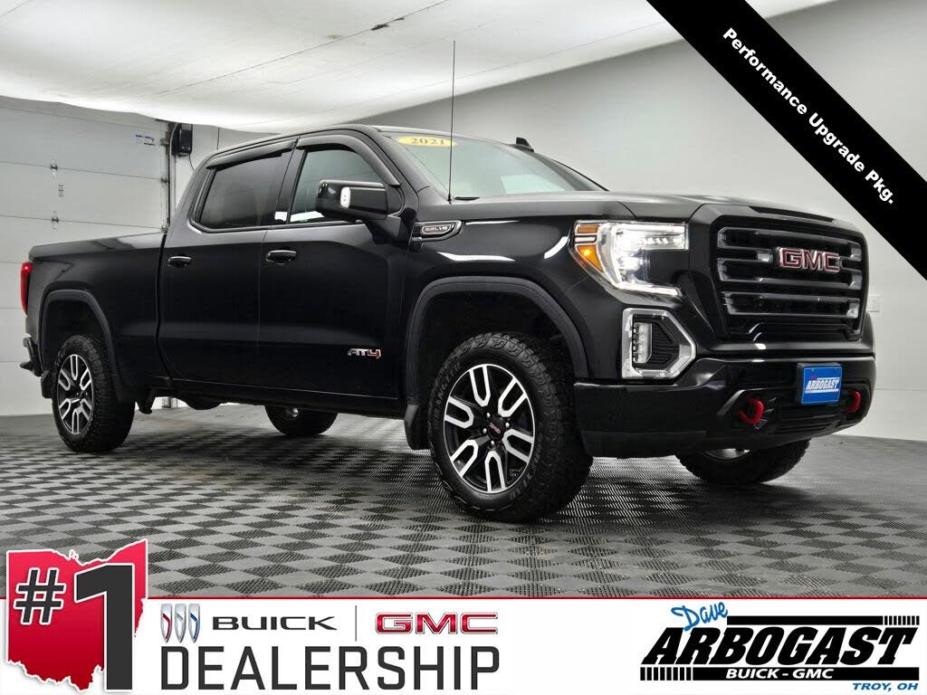 2021 GMC Sierra 1500 AT4 Crew Cab 4WD