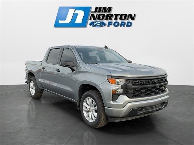 2025 Chevrolet Silverado 1500 Custom Crew Cab 4WD