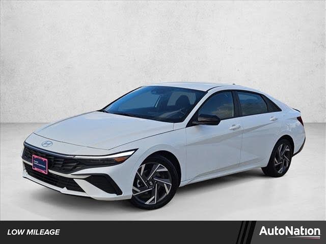 2025 Hyundai Elantra SEL Sport FWD